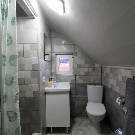 Melody بوكوفِل